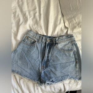 BRANDY MELVILLE SHORTS